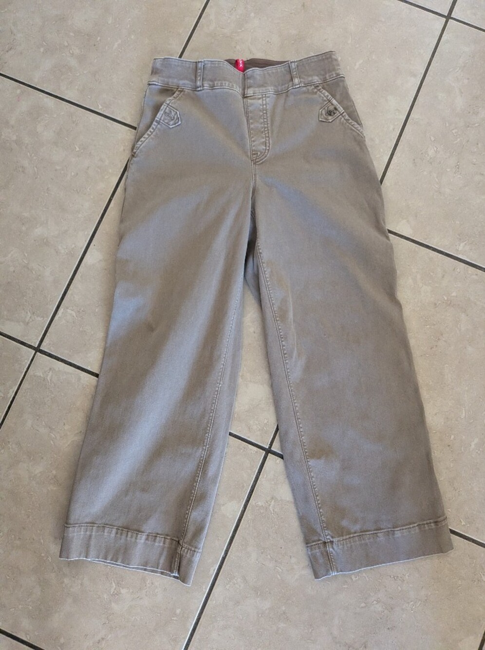 SPANX Women's Light Gray Chinos - Sleek Everyday Pants